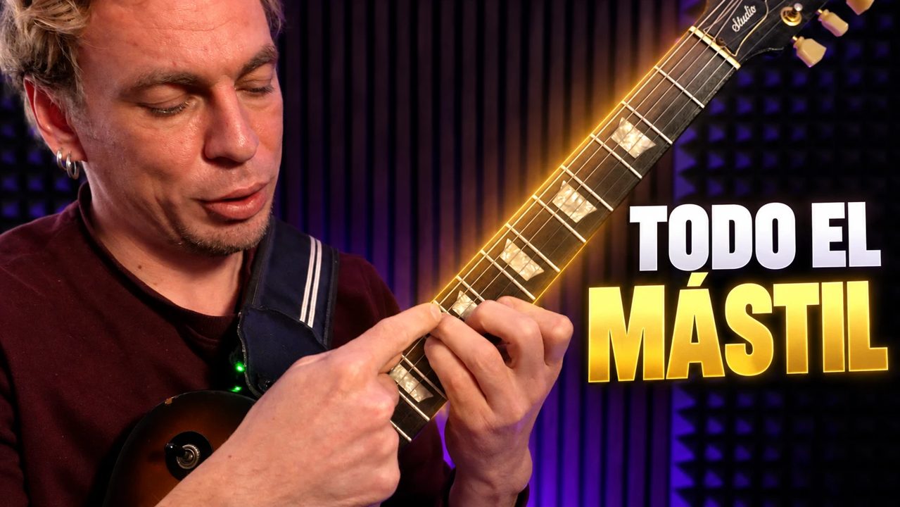 Gleb con la guitarra: TODO EL MÁSTIL